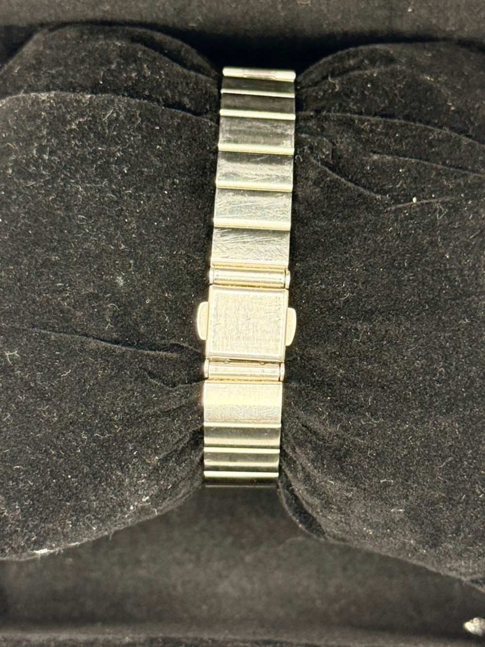 Roxy Womens Silver Tone Octagonal Watch Purple Rhinestone Logo RX445 - Picture 3 of 5